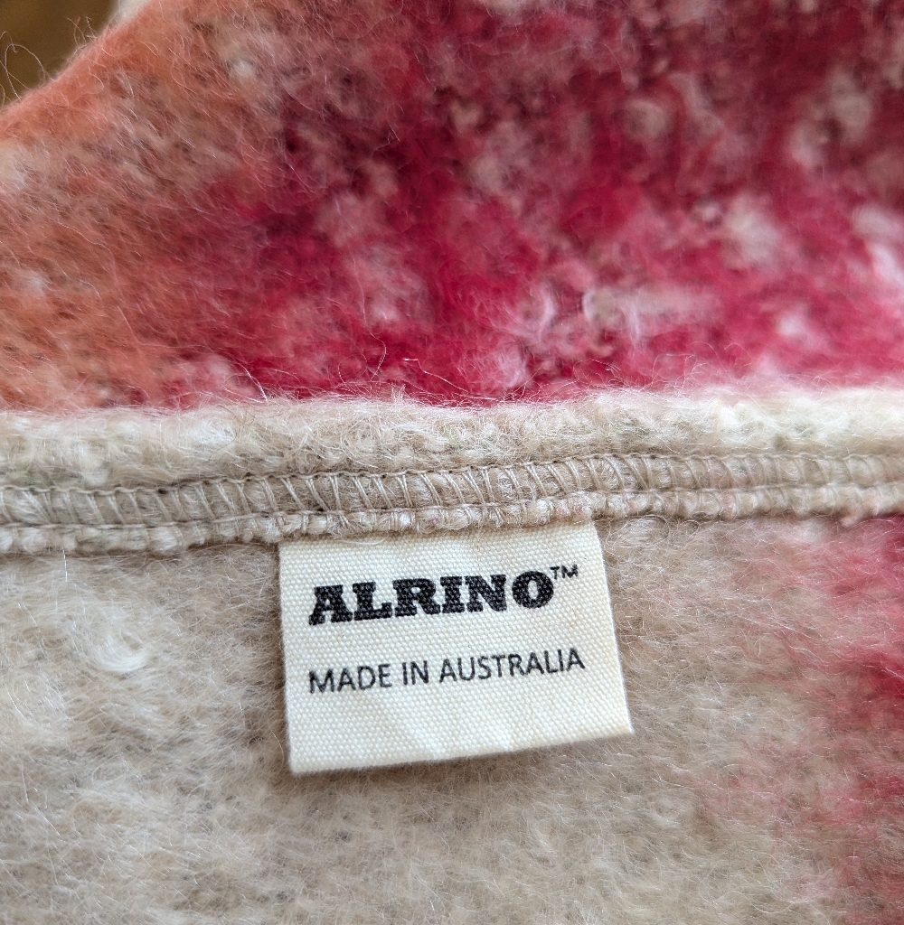 Vintage 100% Alpaca Wool Scarf Knit Winter Warm Cream Coral Red - Picture 8 of 10